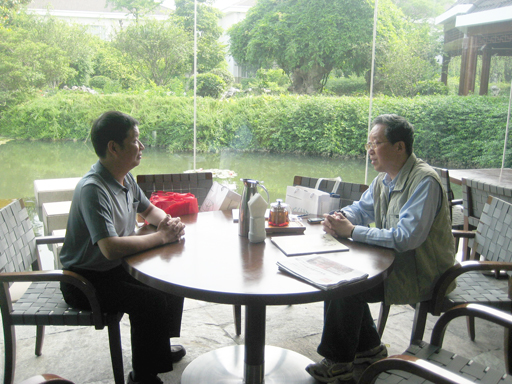 虹潤(rùn)公司董事長(zhǎng)林善平對(duì)菲尼克斯中國(guó)公司總裁李慕松先生進(jìn)行拜訪學(xué)習(xí)